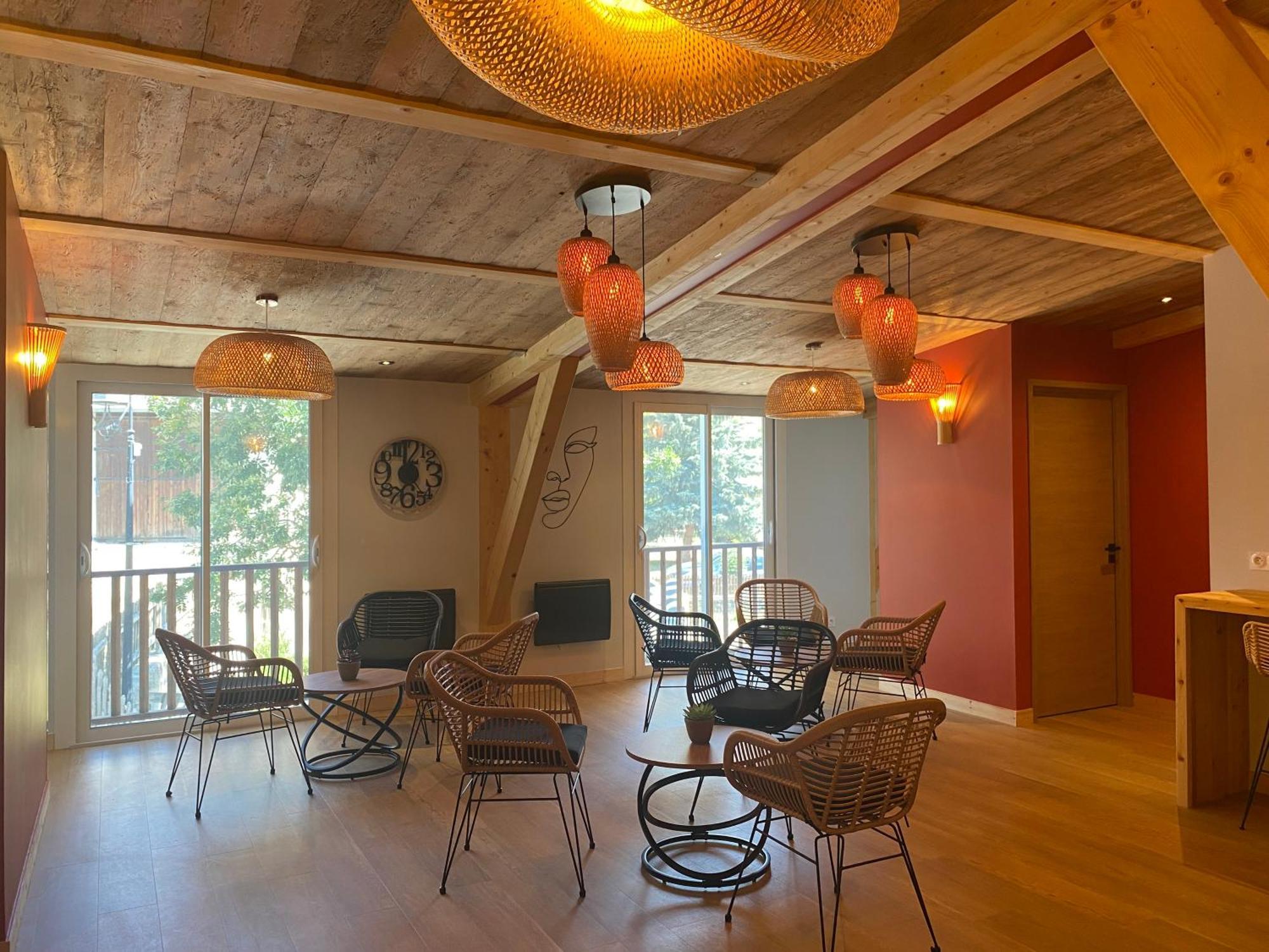 Hotel Les Autanes Spa-Balneotherapie & Restaurant Ancelle Exterior photo
